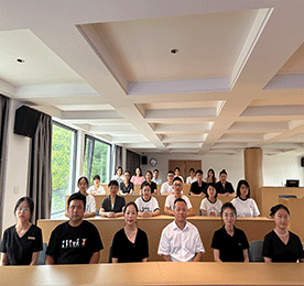 金井梧桐秋叶黄，珠帘不卷夜来霜。2023年9月，常商学院贯彻“培养卓越人才，打造学习型企业”的使命，开展多项培训活动。